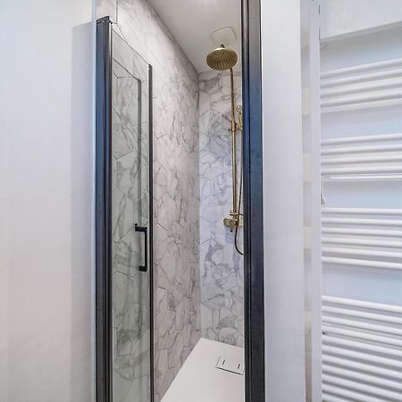 L'Evasion - Sauna Jacuzzi Cinema Тур Экстерьер фото